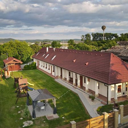 Apartamento Farmaobeckov Sk Exterior foto