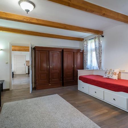 Apartamento Farmaobeckov Sk Exterior foto